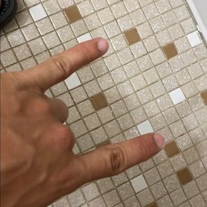 Meet your Posher, Luis